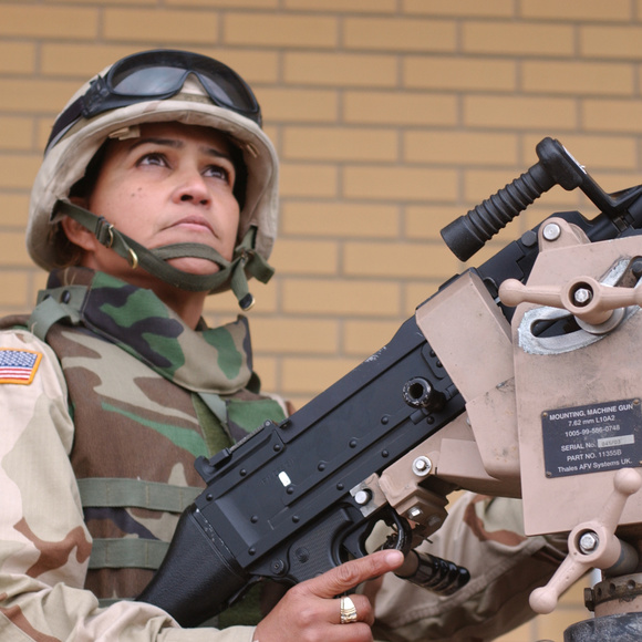 Meet your Posher, SSG Minnie - Picture 3 of 3